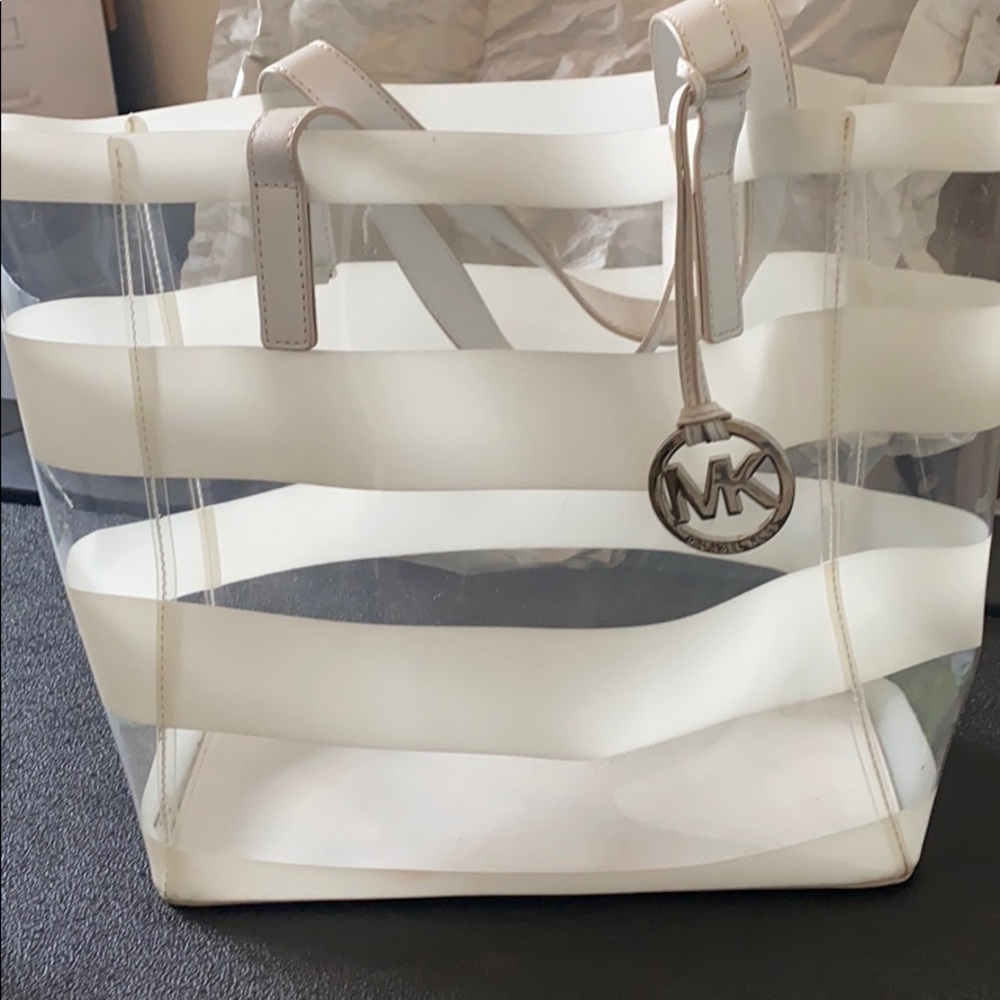 Michael Kors beach tote